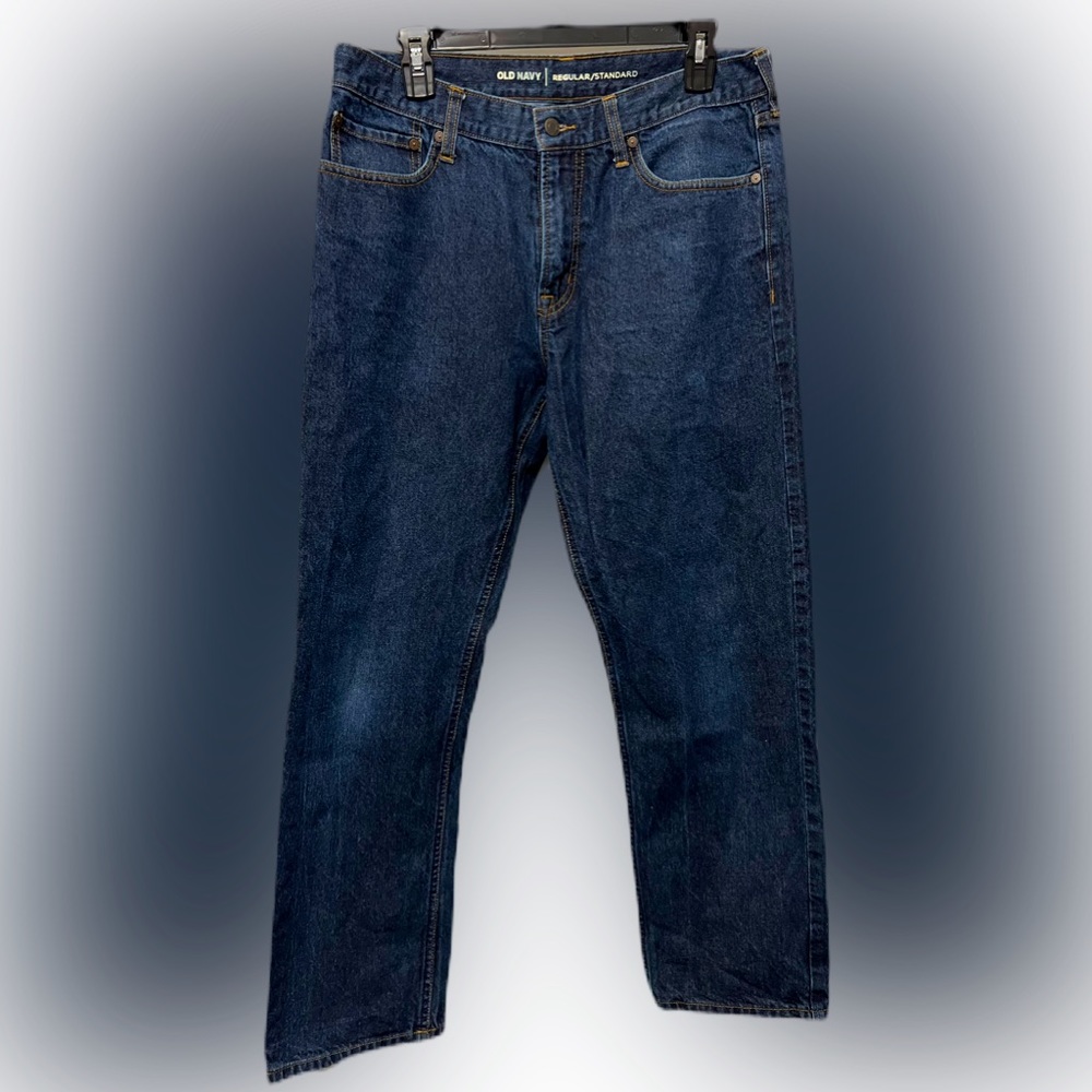 Old Navy regular standard straight leg jeans 33x30